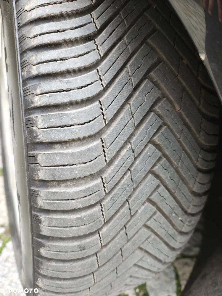 Volkswagen Phaeton - 19