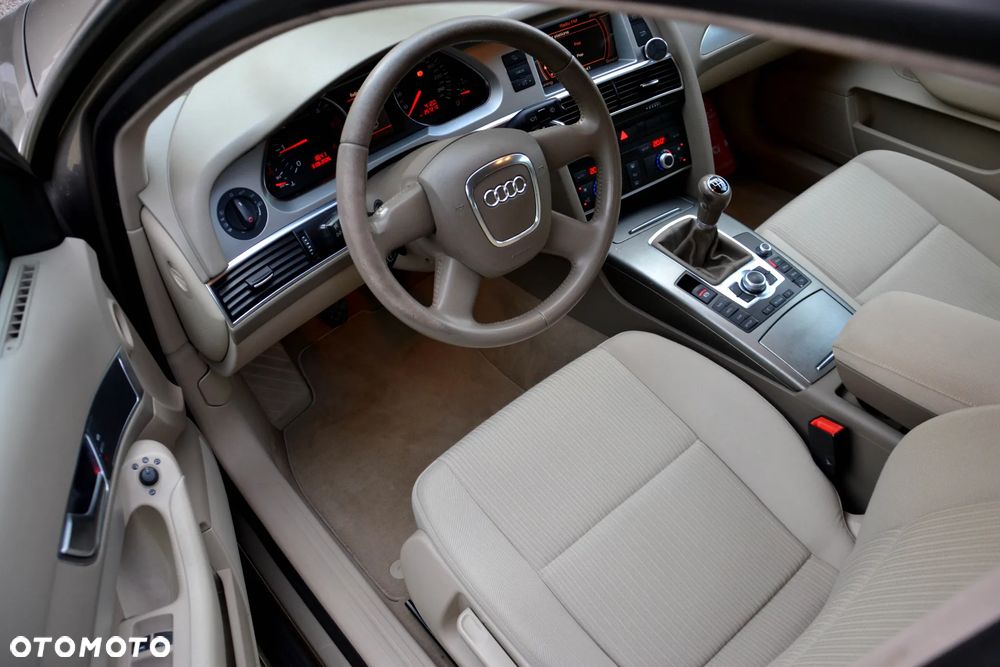 Audi A6 Limousine - 5