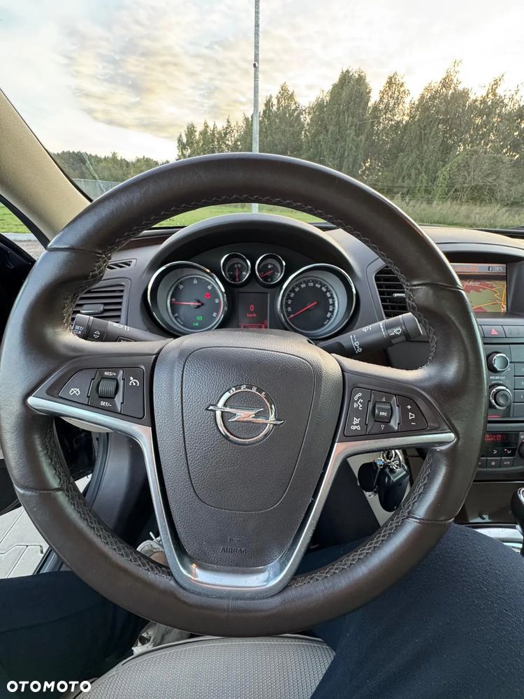Opel Insignia - 17