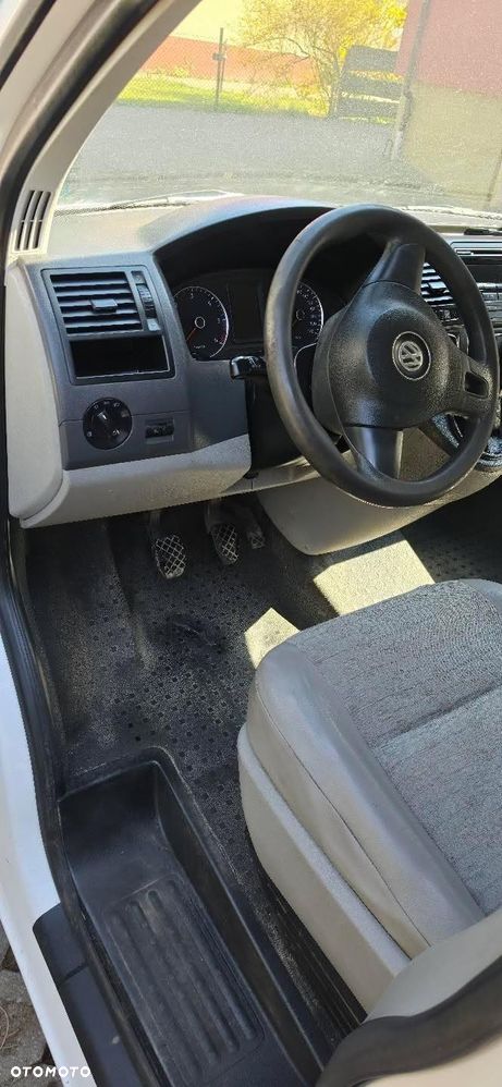Volkswagen Transporter - 7
