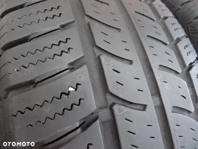 225/75/R16C 116/114R Continental Vanco Winter 2 - 3