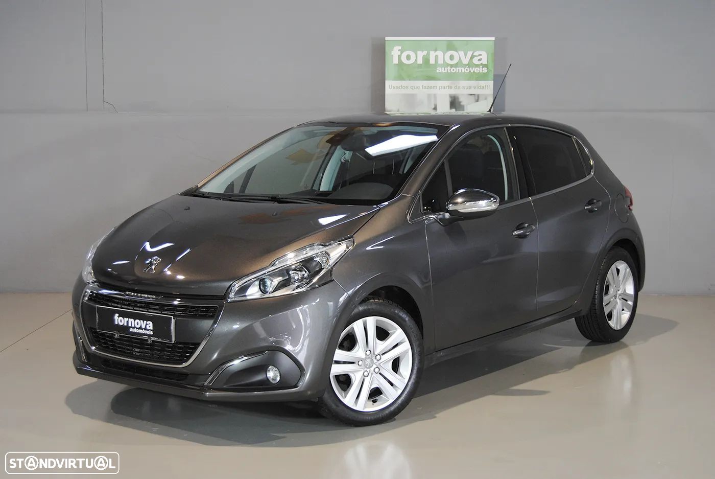 Peugeot 208 1.2 PureTech Allure - 1