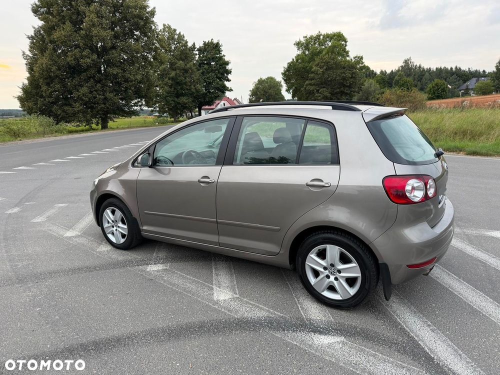 Volkswagen Golf Plus 1.4 TSI Trendline - 26