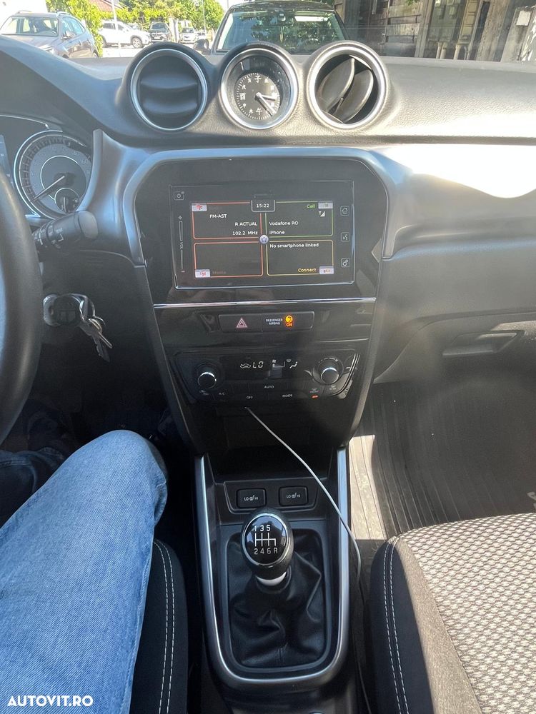 Suzuki Vitara 1.4 Boosterjet AllGrip MHEV Passion - 11
