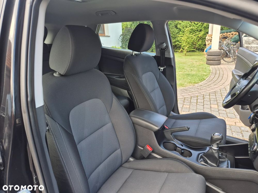 Hyundai Tucson 1.6 GDi 2WD Pure - 30