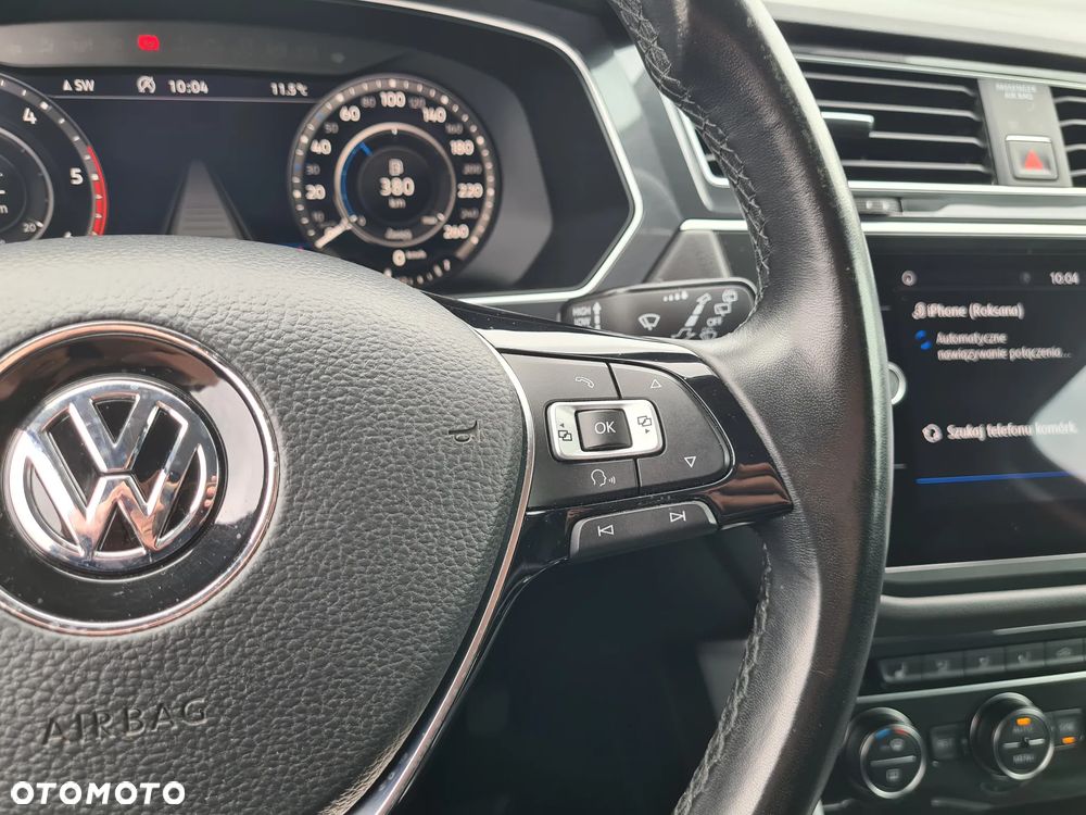 Volkswagen Tiguan - 27