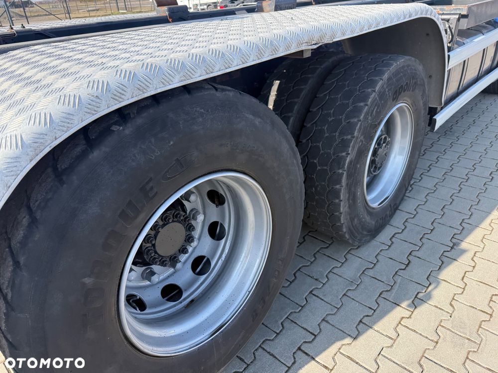 Renault PREMIUM 430DXI EEV / HAKOWIEC / RETARDER / NISKI PRZEBIEG / SPROWADZONY / STAN BDB / / / - 23