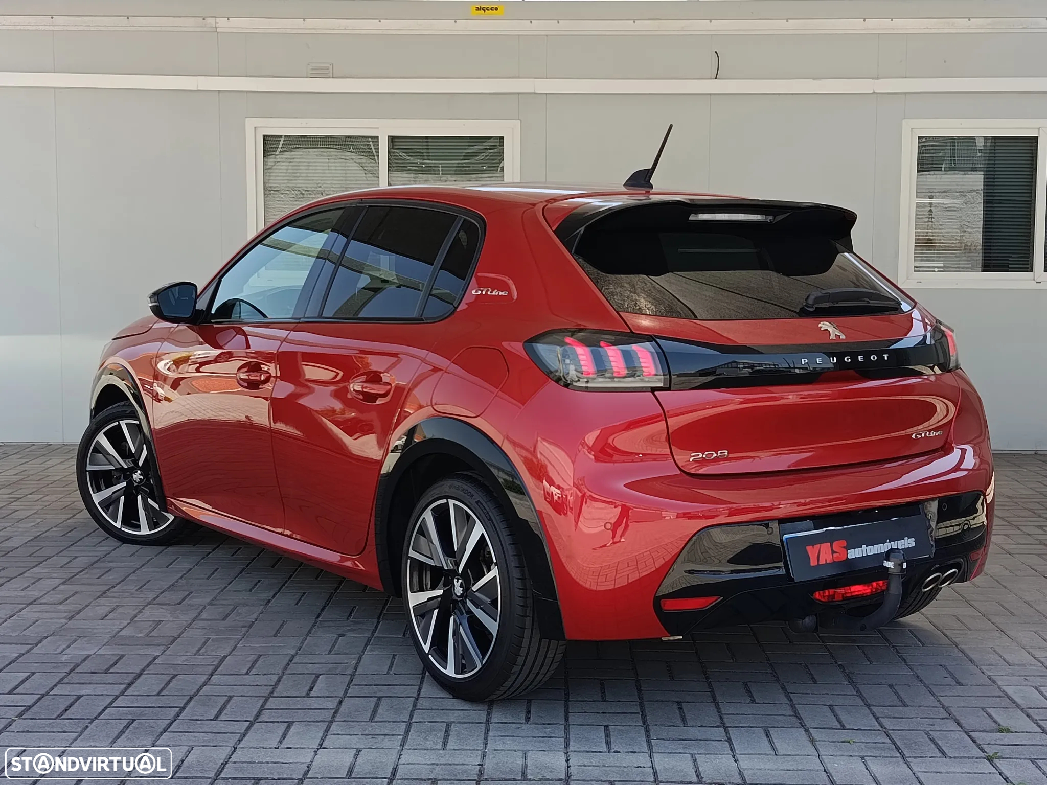 Peugeot 208 1.2 PureTech GT Line EAT8 - 28