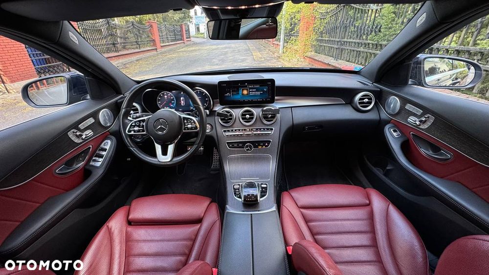 Mercedes-Benz Klasa C 220 d 4MATIC 9G-TRONIC - 10