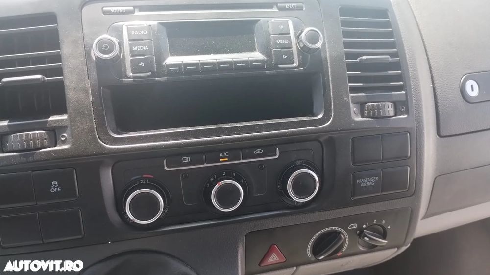 Volkswagen Transporter - 13