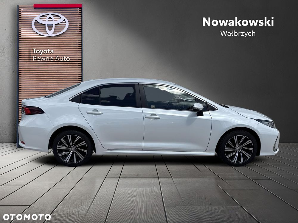Toyota Corolla - 8