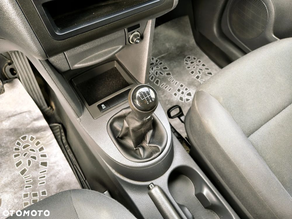 Volkswagen CADDY - 23