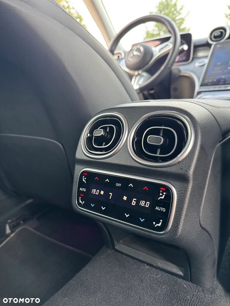 Mercedes-Benz Klasa C 220 d mHEV 4-Matic Avantgarde - 22