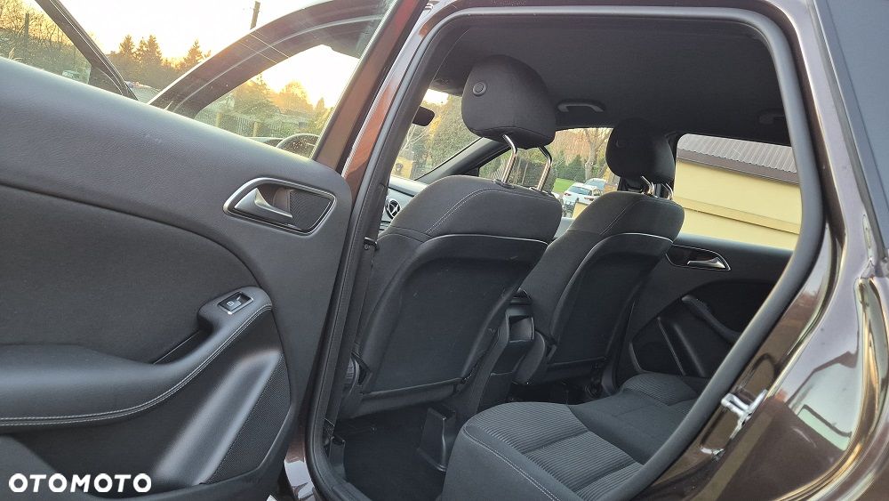 Mercedes-Benz Klasa B 180 (CDI) d Urban - 8