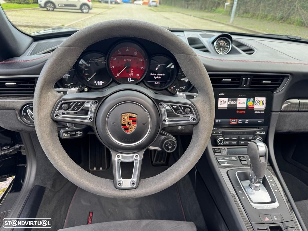 Porsche 911 (991) Carrera GTS PDK - 18