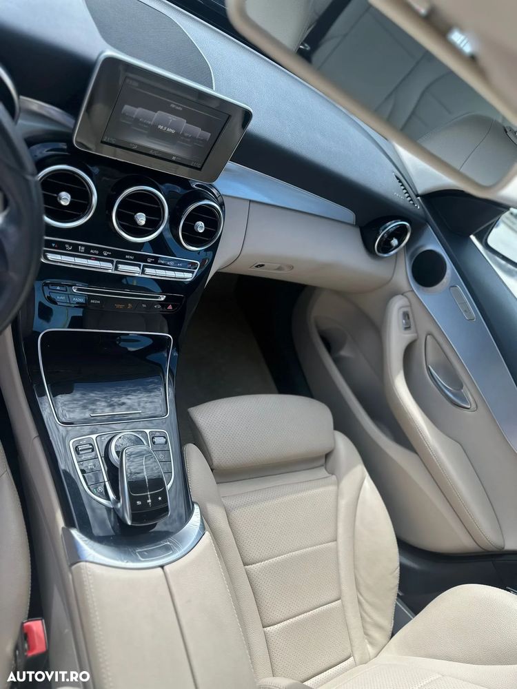 Mercedes-Benz C - 18