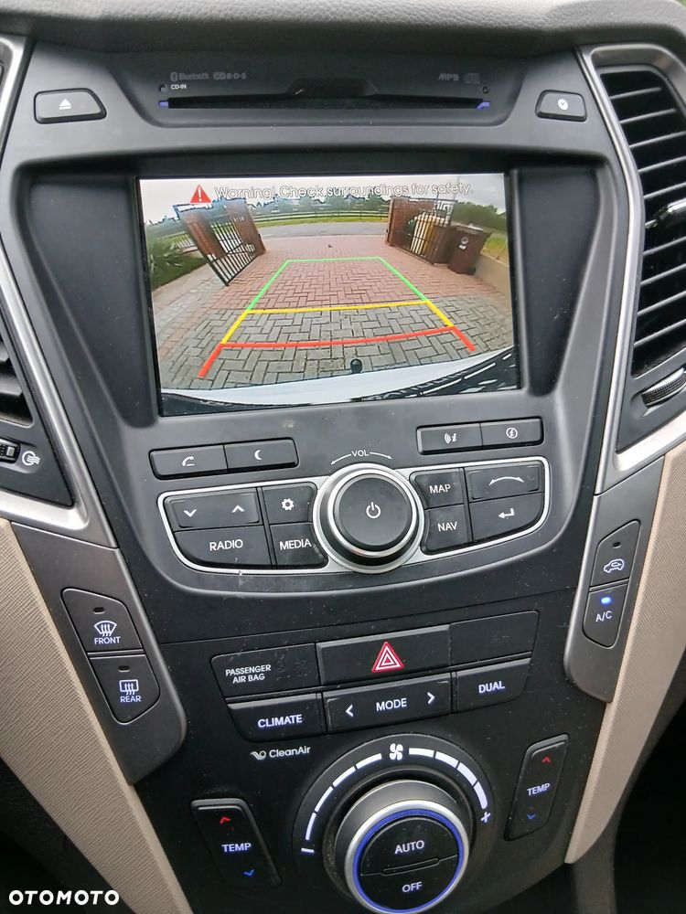 Hyundai Santa Fe 2.2 CRDI Premium - 29