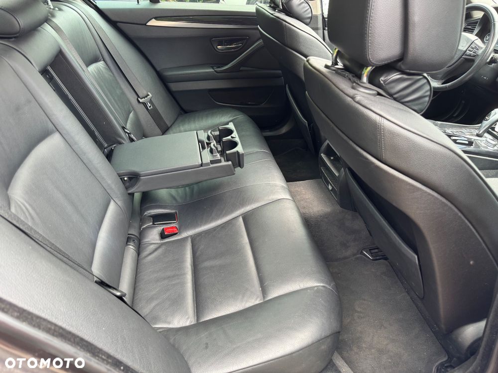 BMW Seria 5 520d Edition Fleet Sport - 16