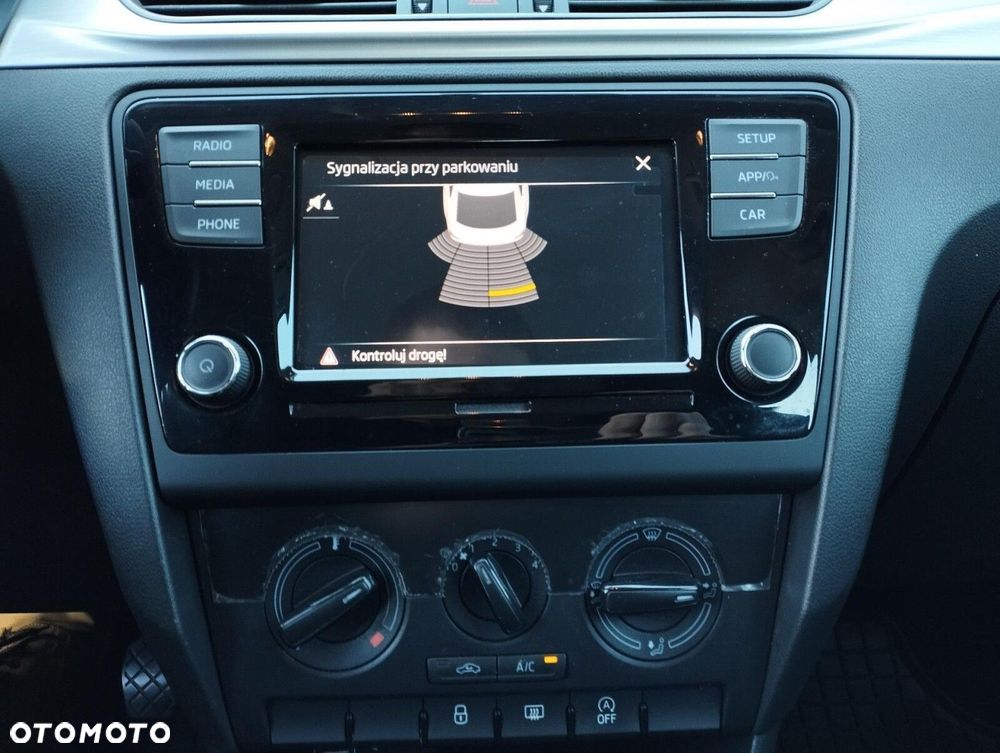 Skoda RAPID 1.0 TSI Ambition - 10