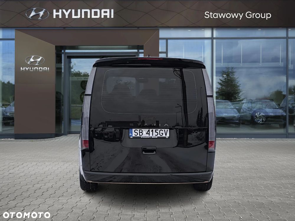Hyundai Staria 1.6 T-GDI HEV Luxury - 4