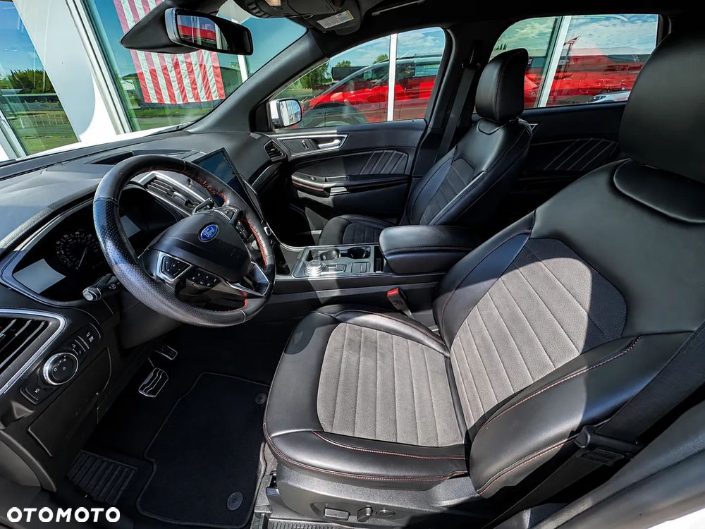 Ford Edge - 13