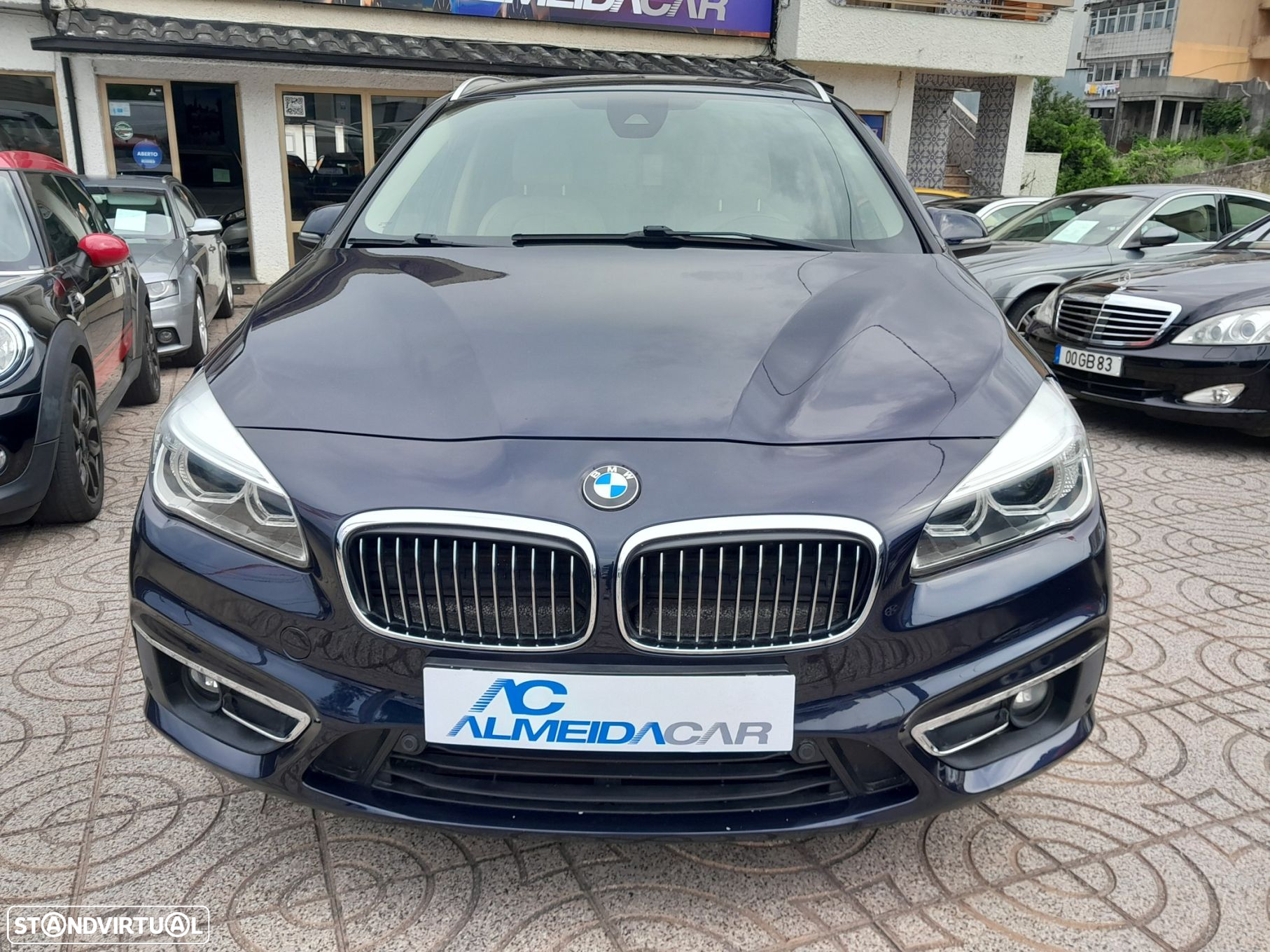 BMW 218 Gran Tourer d 7L Line Luxury Auto - 9