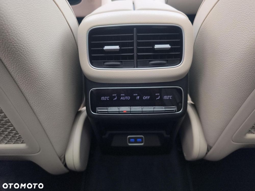 Mercedes-Benz GLE - 22