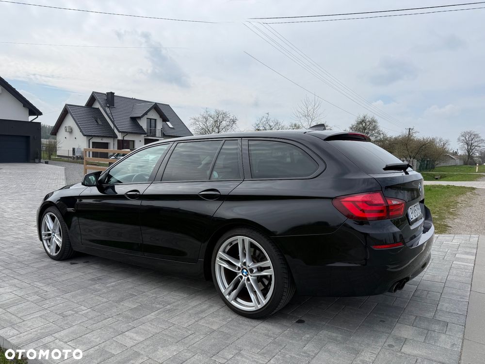 BMW Seria 5 525d Sport-Aut Luxury Line - 6