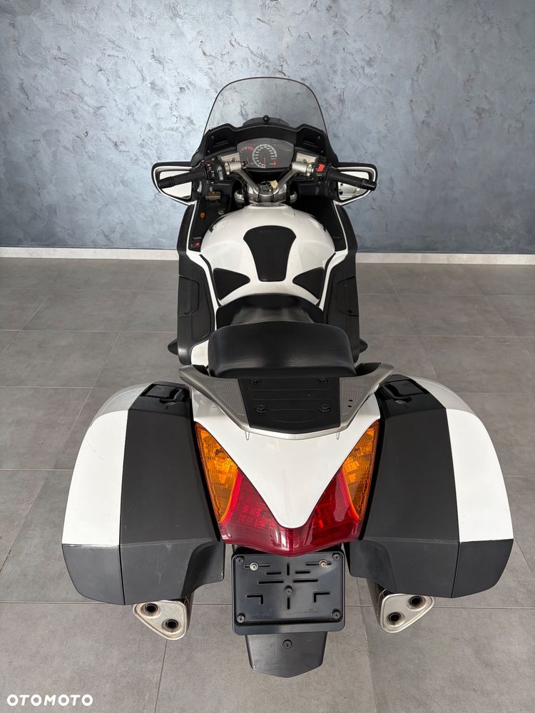 Honda ST - 7