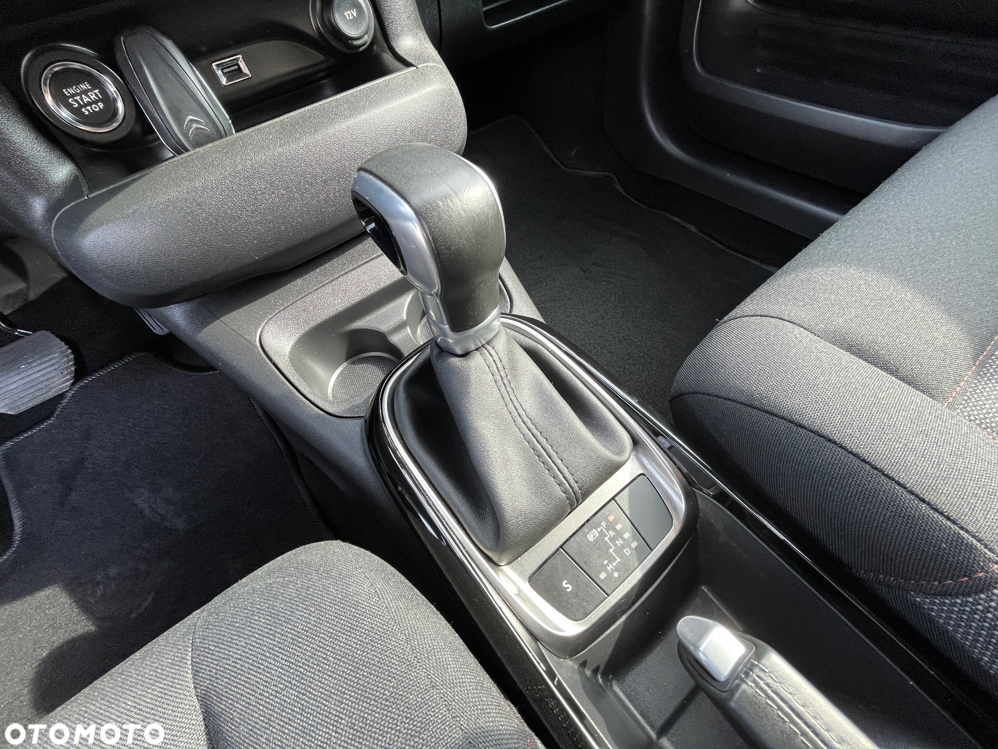 Citroën C4 Cactus Pure Tech 110 Stop&Start EAT6 Selection - 22