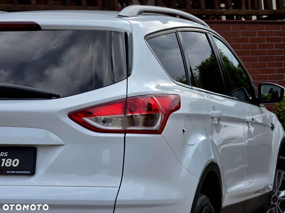 Ford Kuga 2.0 TDCi 4x4 Titanium - 16