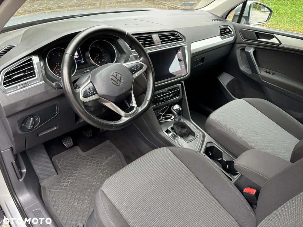 Volkswagen Tiguan 1.5 TSI EVO Trendline - 12