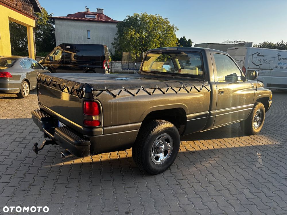 Dodge RAM 3500 5.9 - 5