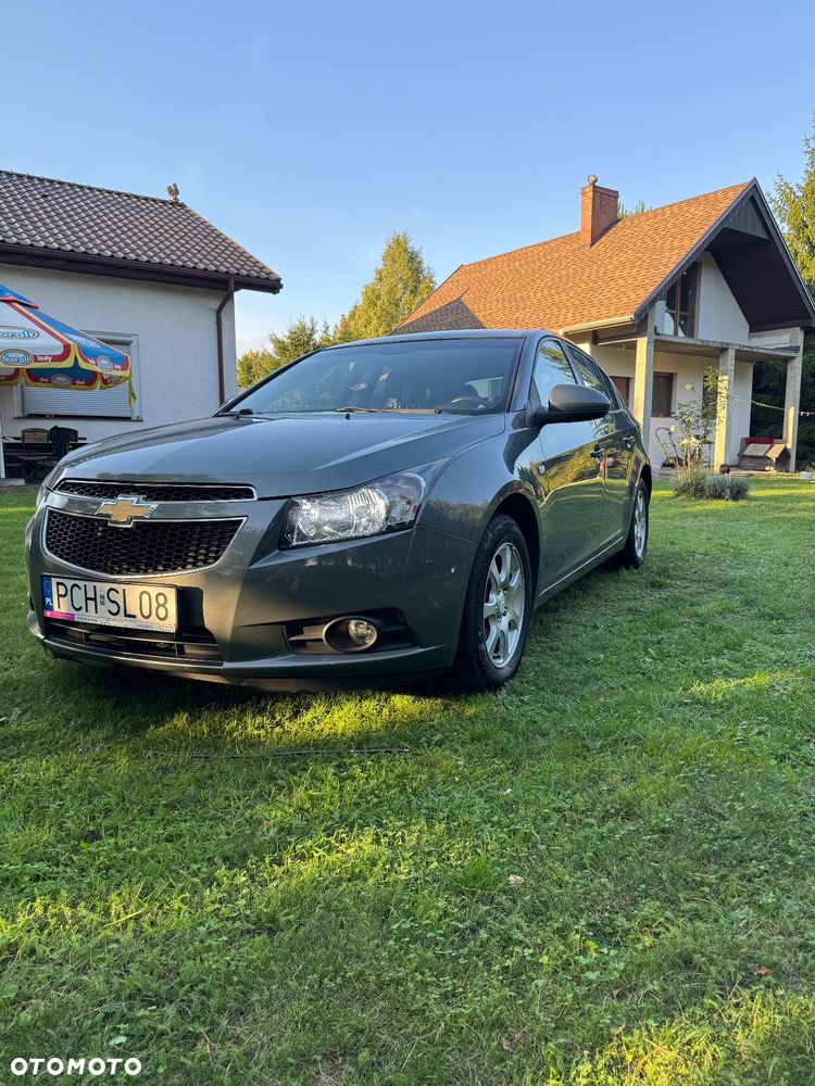 Chevrolet Cruze 2.0TD LTZ - 1