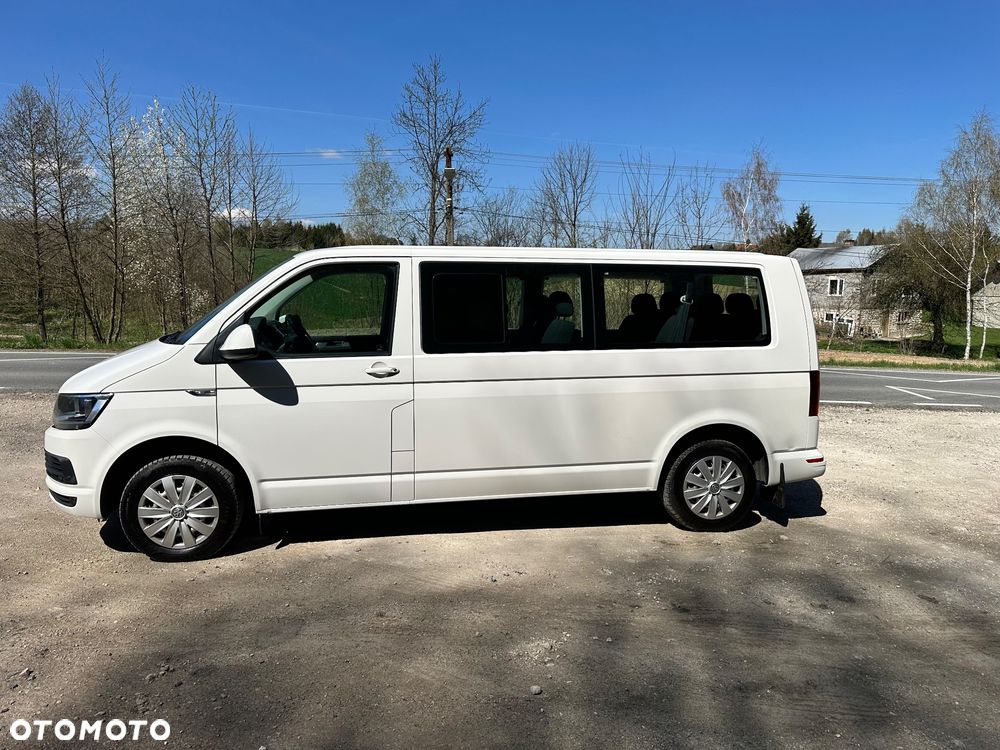 Volkswagen Caravelle - 15