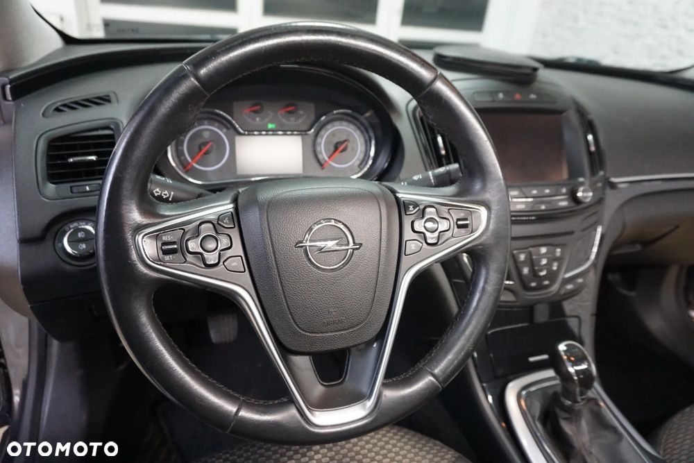 Opel Insignia 1.4 T Cosmo S&S - 21