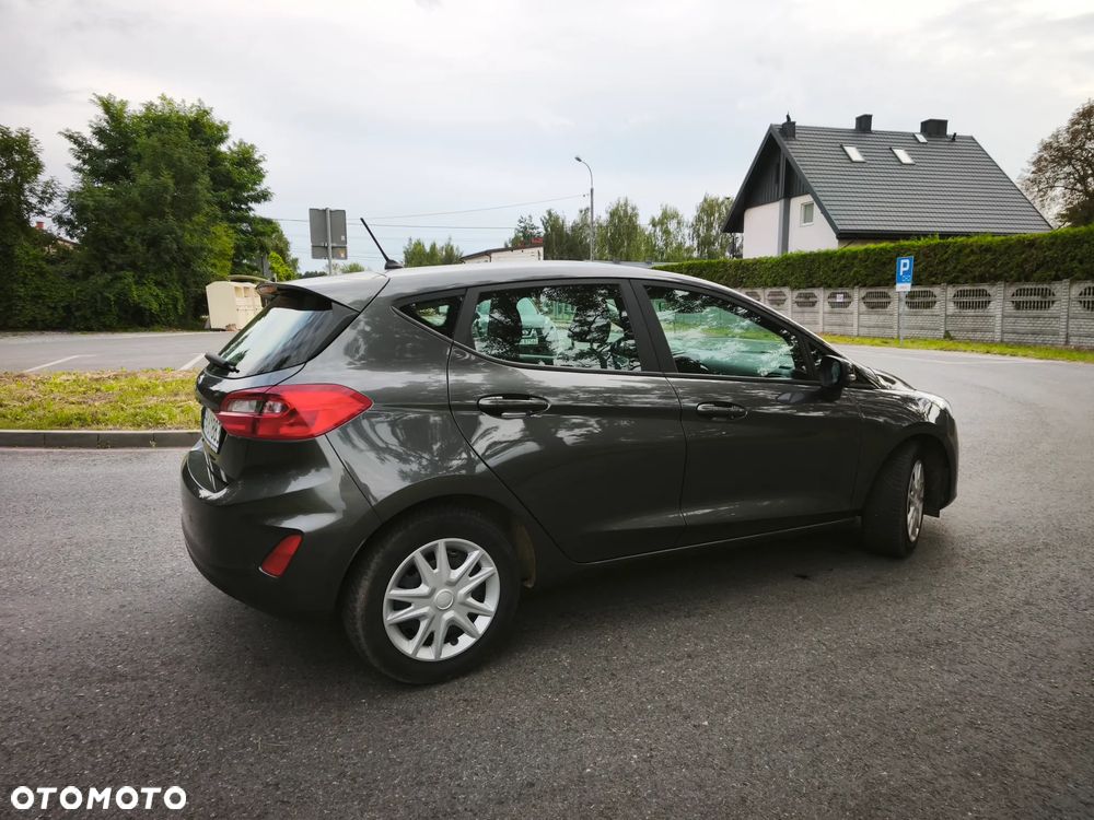 Ford Fiesta 1.5 TDCi ACTIVE - 6