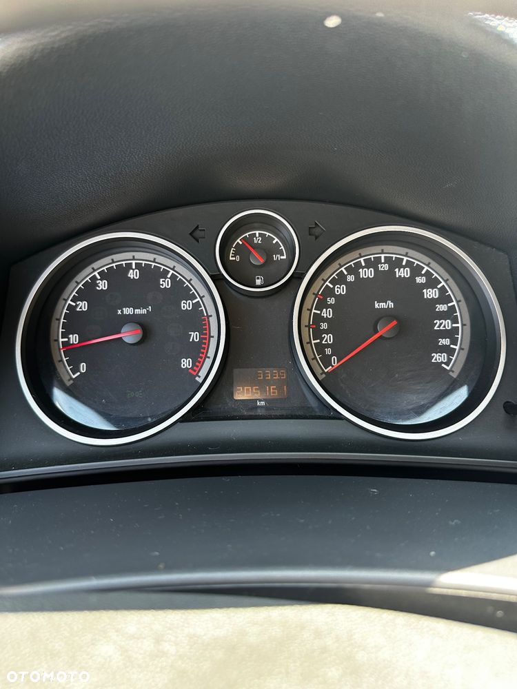 Opel Astra 1.6 - 8