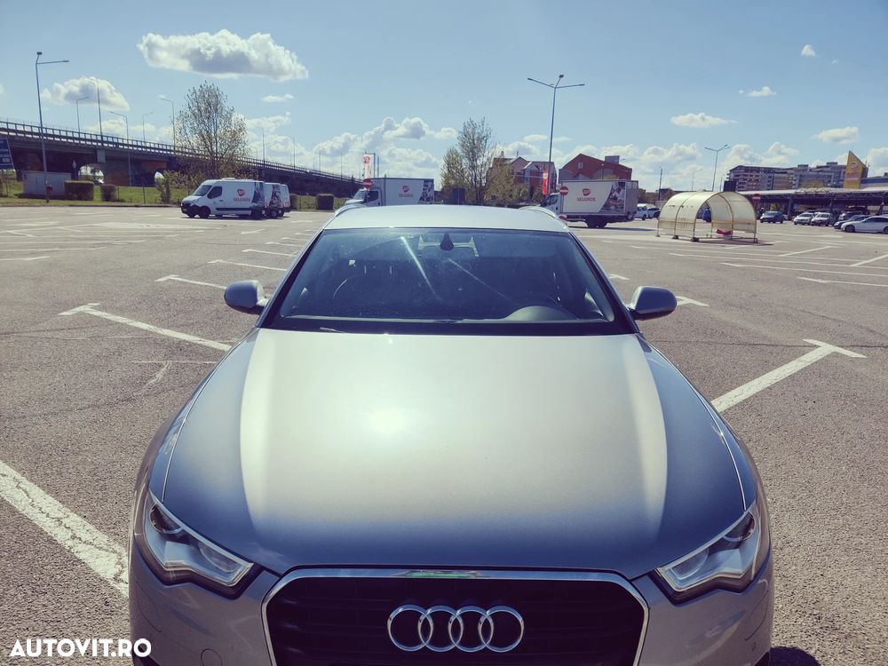 Audi A6 Avant - 1