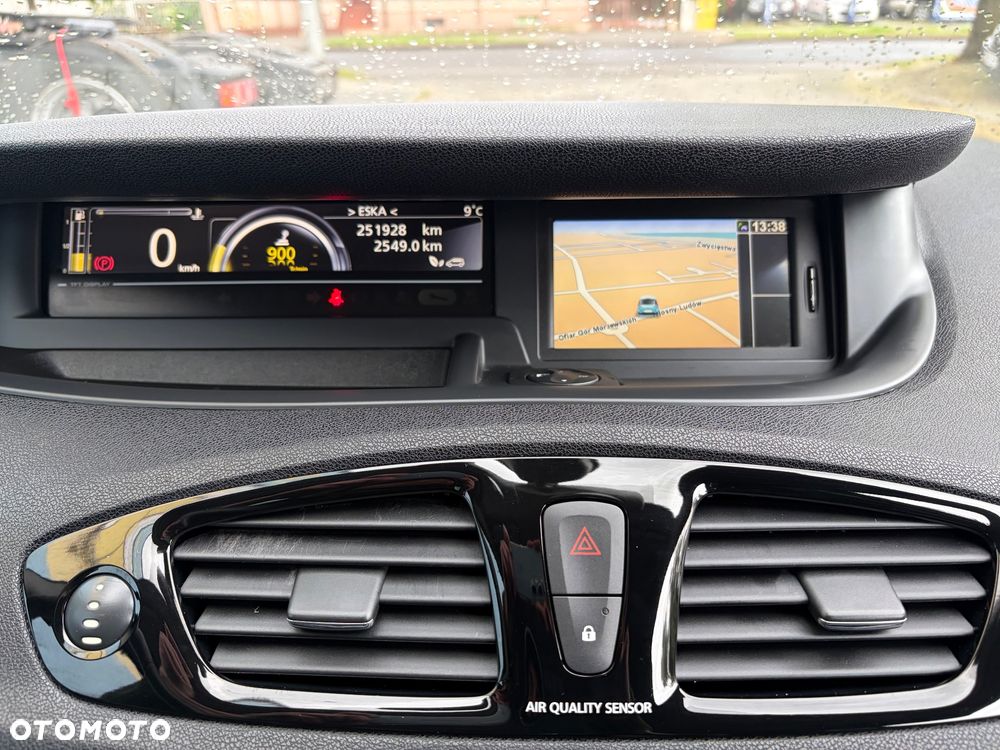 Renault Scenic Energy dCi 110 S&S Bose Edition - 29