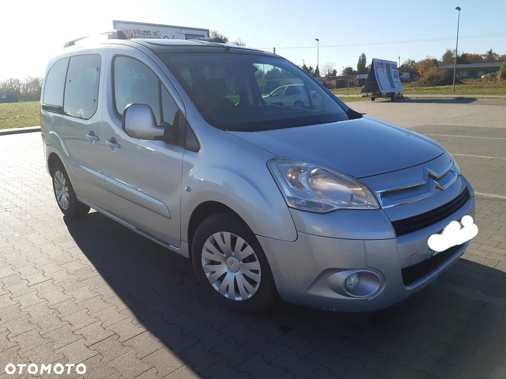 Citroën Berlingo Multispace e-HDi 90 FAP EGS6 Exclusive - 8