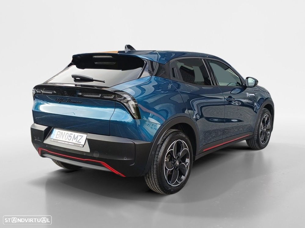 Alfa Romeo Junior Elletrica 50 kWh - 6