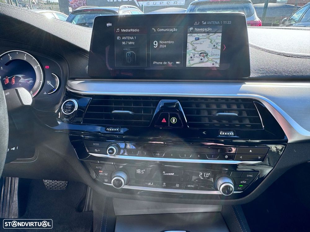 BMW 520 d Line Luxury Auto - 35