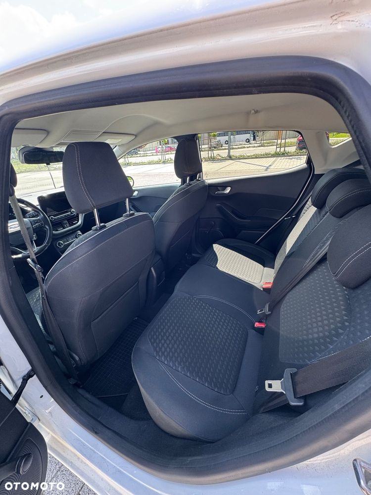 Ford Fiesta - 18