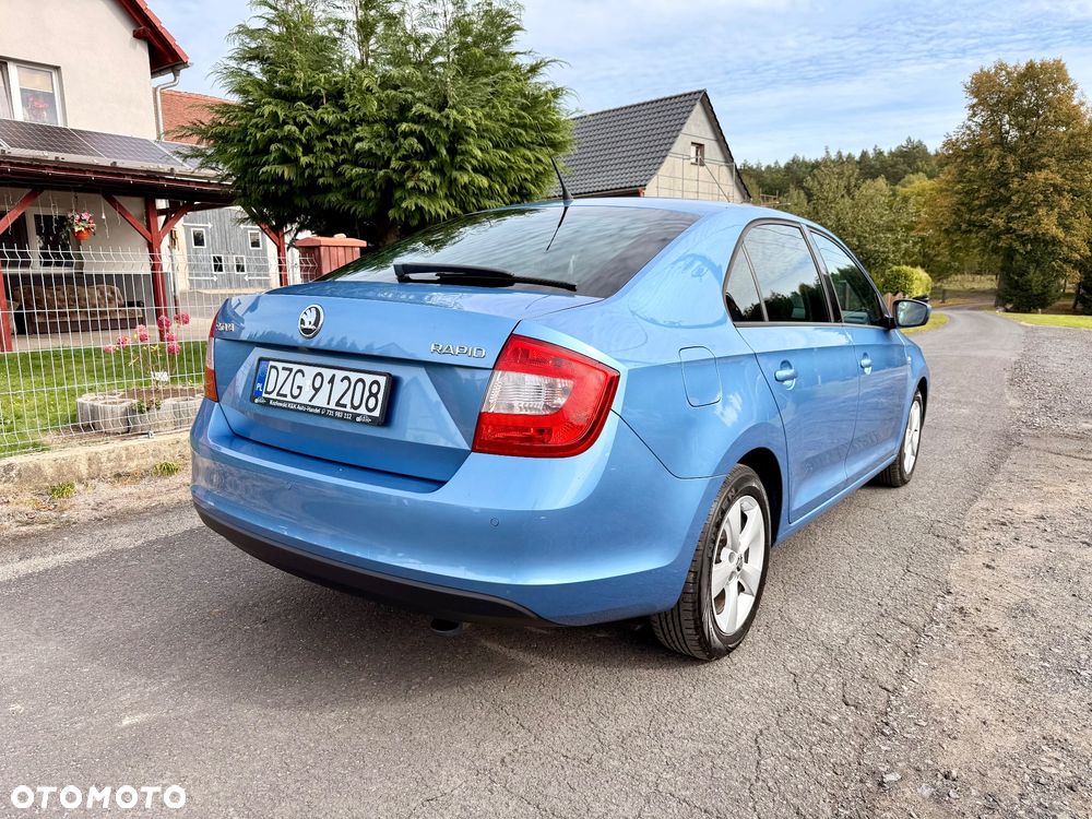 Skoda RAPID 1.2 TSI Elegance - 4
