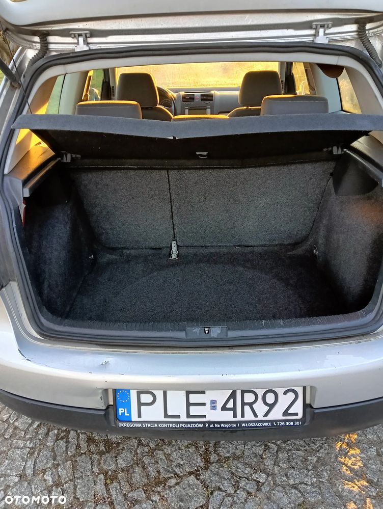 Volkswagen Golf 1.9 TDI Trendline - 18