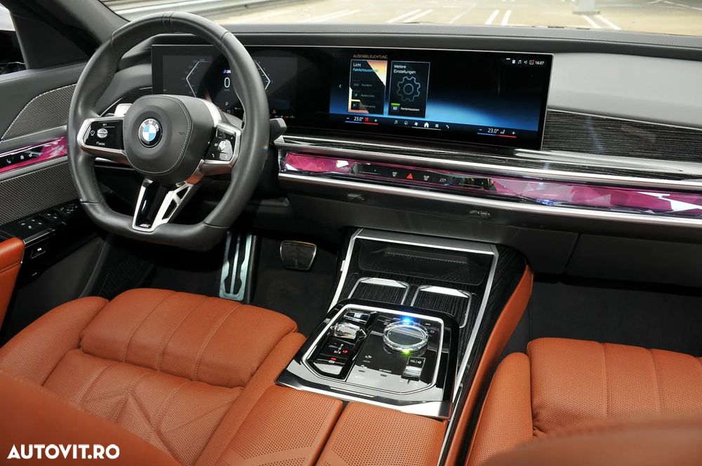 BMW Seria 7 740d xDrive MHEV - 10
