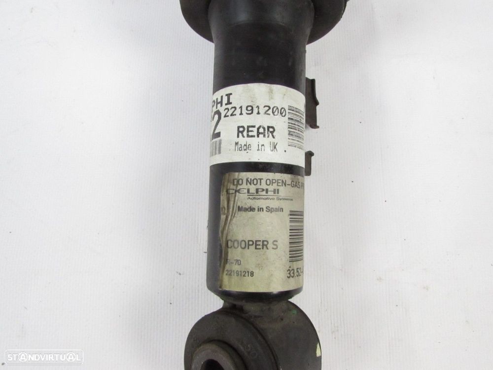 Amortecedor Direito/Trás Seminovo/ Original MINI MINI (R50, R53) 33526768158 - 3