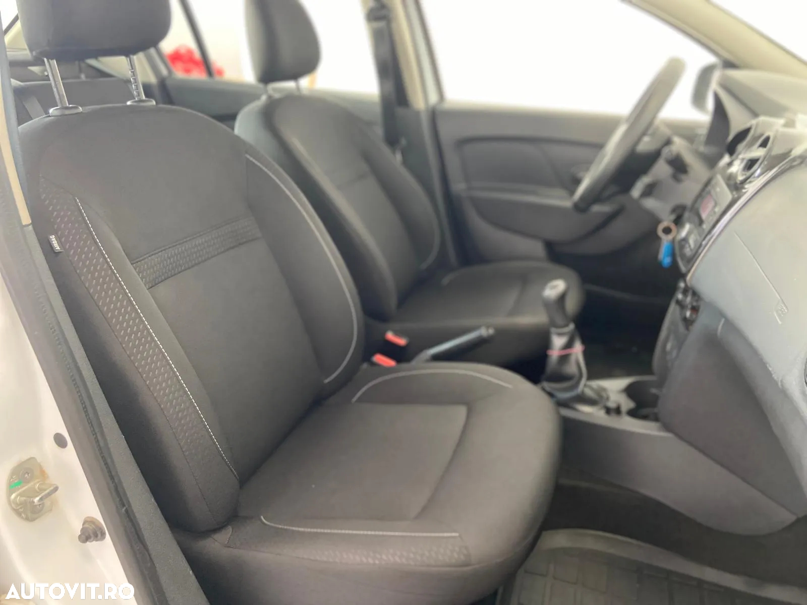 Dacia Logan 1.5 Blue dCi Ambiance - 13