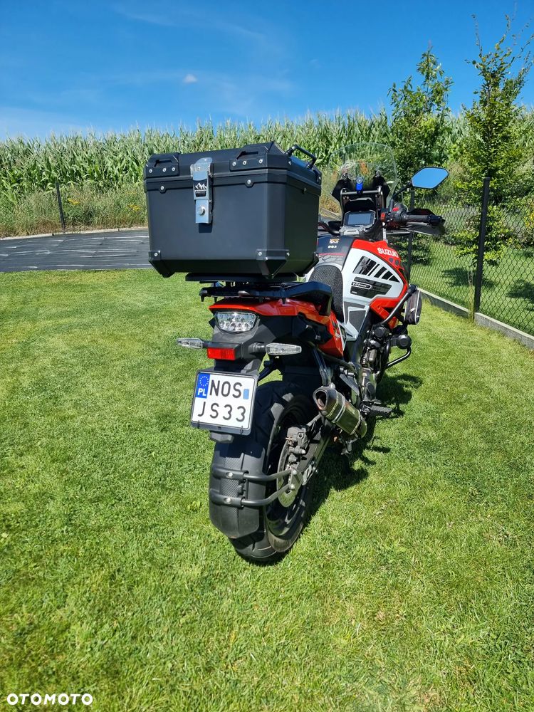 Suzuki V-STROM - 7